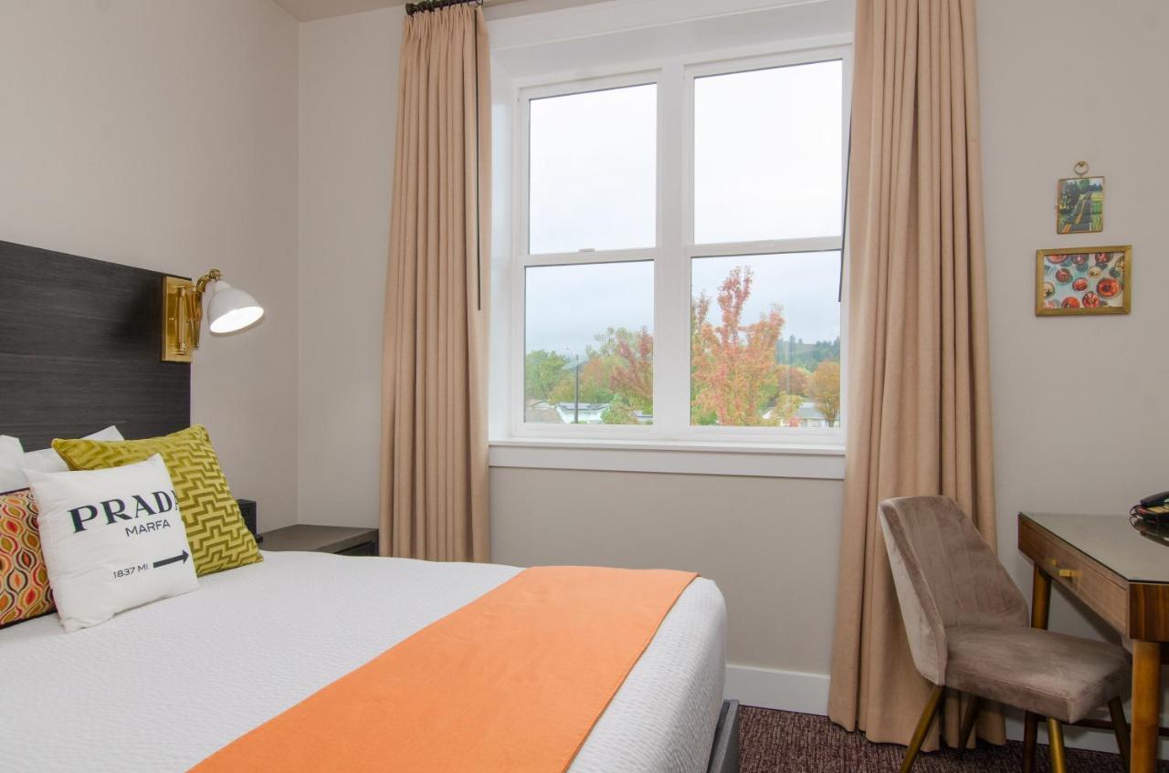 The Dundee - A Trace Hotel מראה חיצוני תמונה